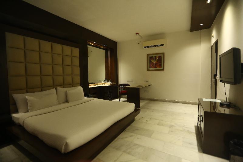 Satvik By Chhabra Hotel Nova Deli Exterior foto